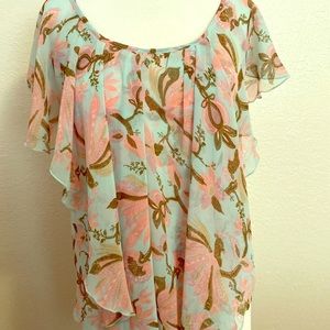 H&M Floral top, light & flowy